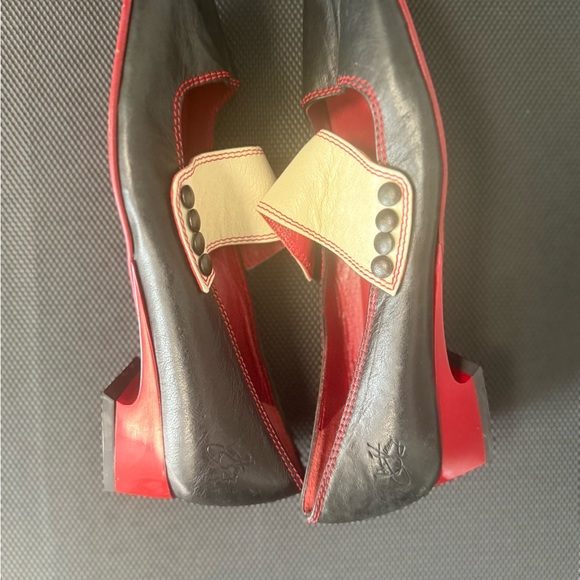 🖤 John Fluevog “Fly to It” Limited Edition Designer Flats Black and Cream Sz 8.5 - Picture 4 of 8